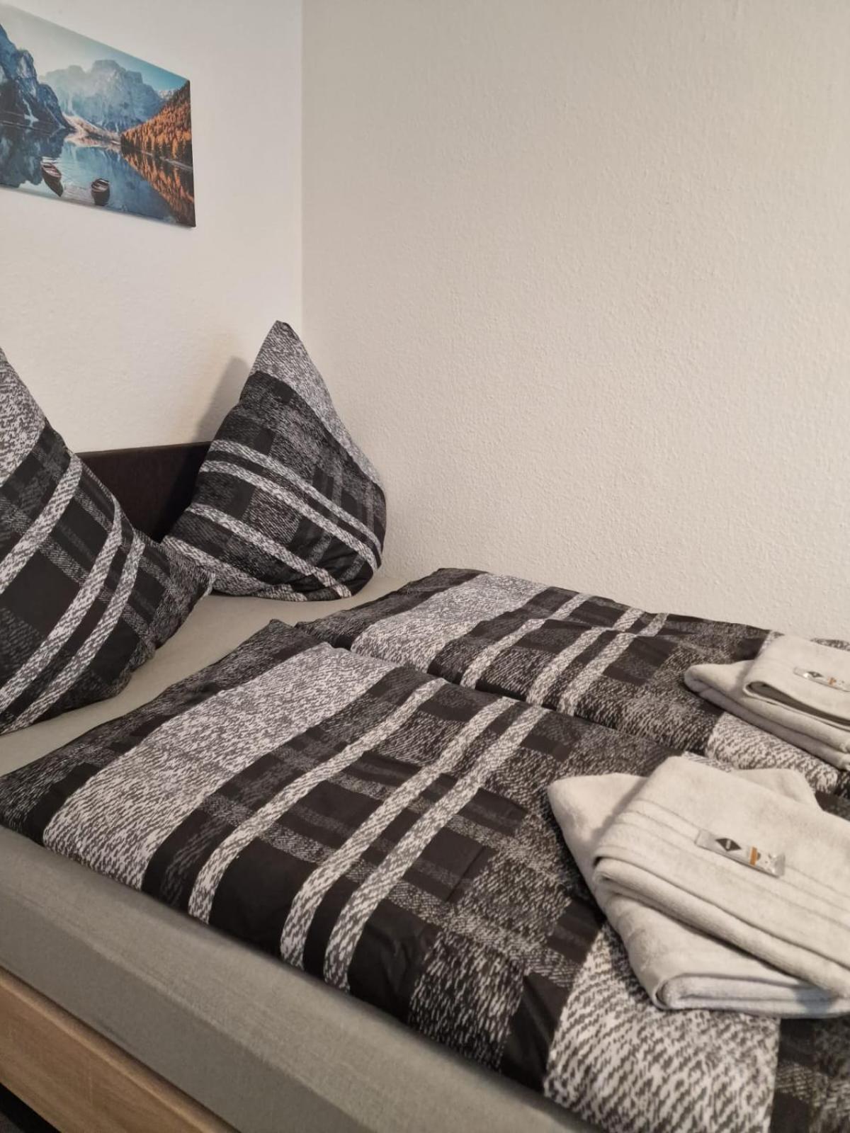 M&Bluxux Apartaments Krefeld Exteriör bild