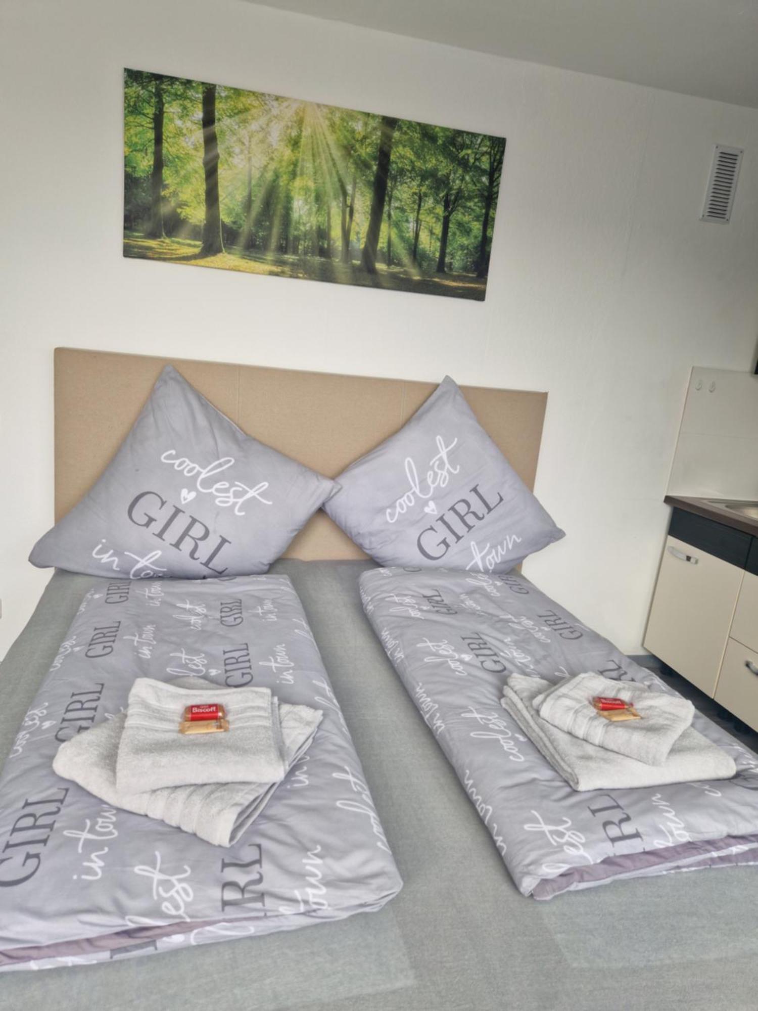 M&Bluxux Apartaments Krefeld Exteriör bild