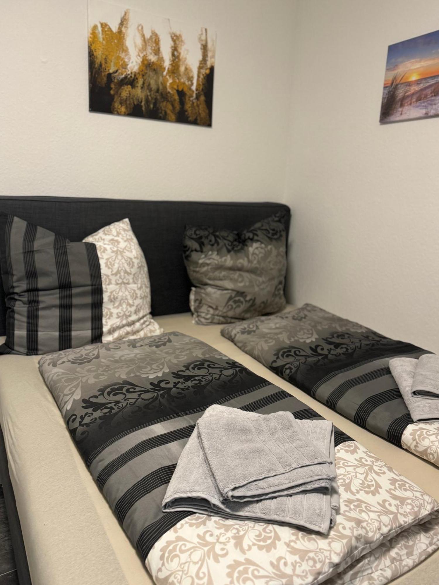 M&Bluxux Apartaments Krefeld Exteriör bild